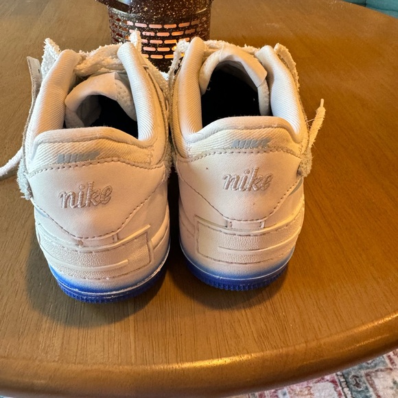 Nike Air Force, White & Blue - Picture 5 of 5